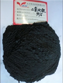 Vanadium dioxide